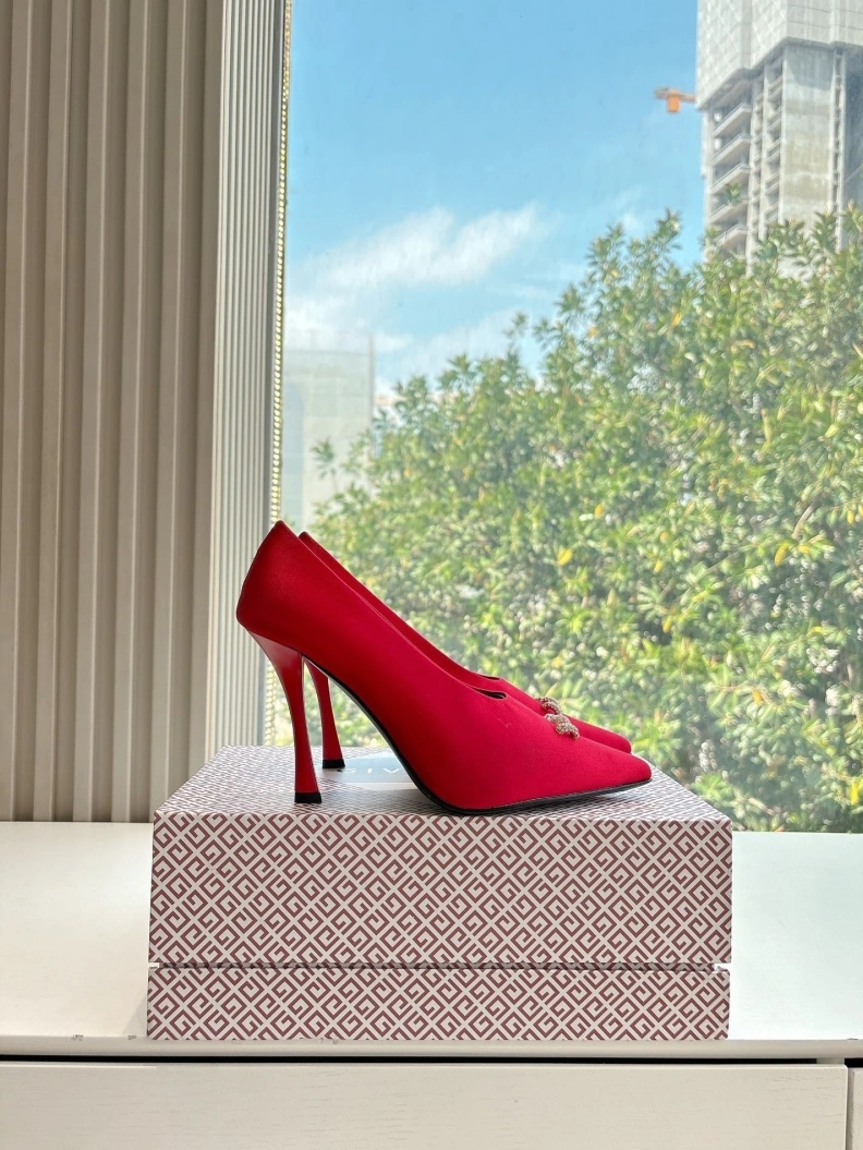 EasyMatch Bxlxnciaga High Heels 109071