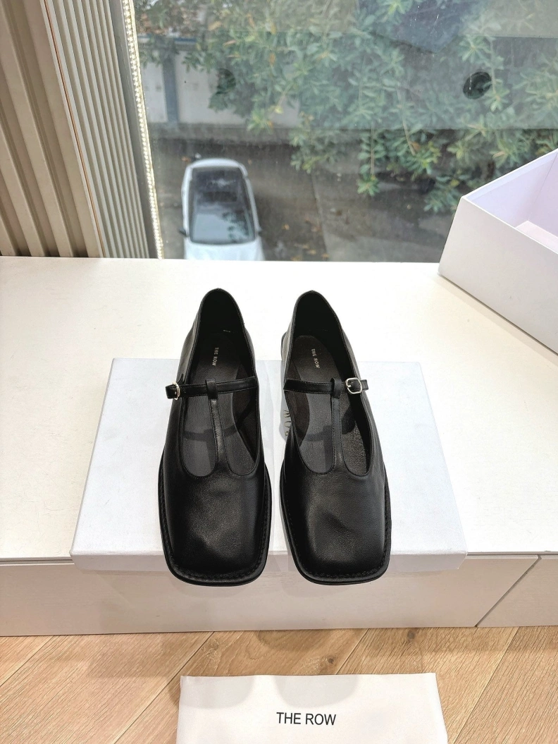 Stylish Othxr flat shoes 208817