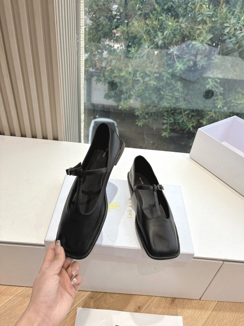 Stylish Othxr flat shoes 208817