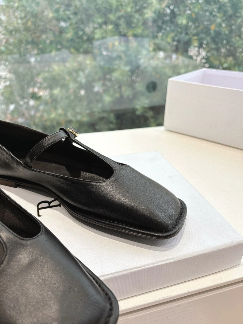 Stylish Othxr flat shoes 208817