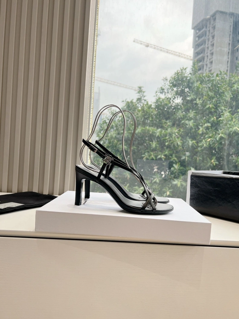 Minimalist Cxlxne Sandals 115724