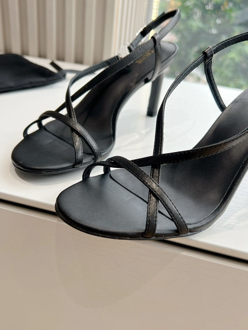 Minimalist Cxlxne Sandals 115724