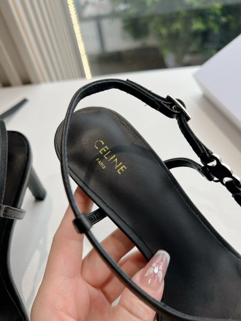 Minimalist Cxlxne Sandals 115724