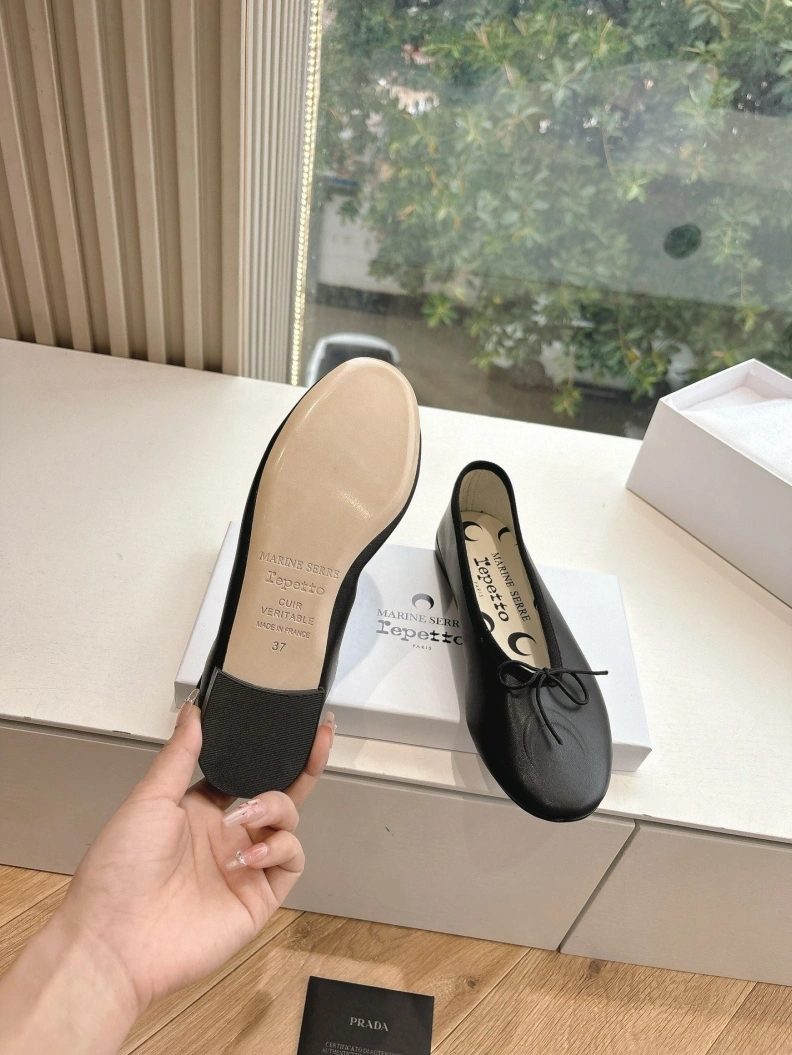 Stylish Othxr flat shoes 208807