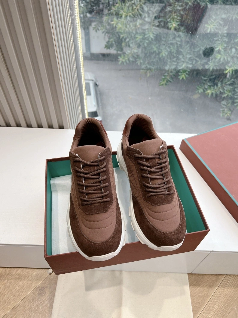 Practical Othxr Sneakers 208056