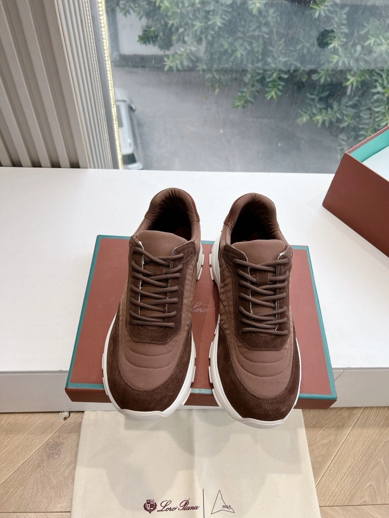 Practical Othxr Sneakers 208056