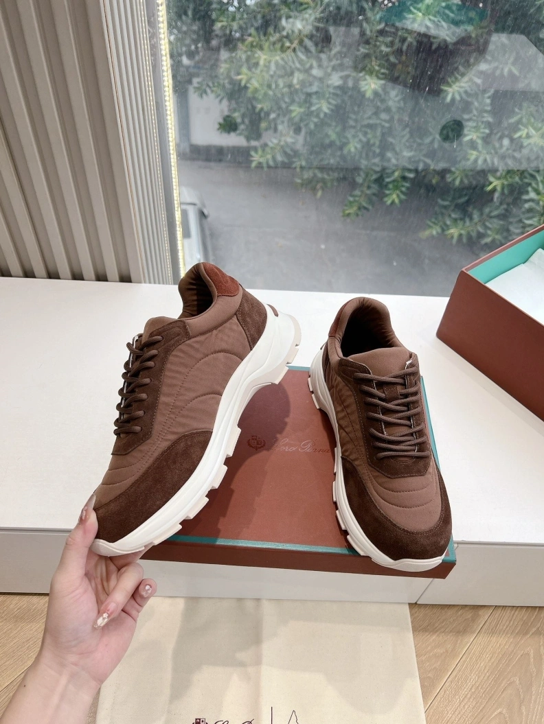 Practical Othxr Sneakers 208056