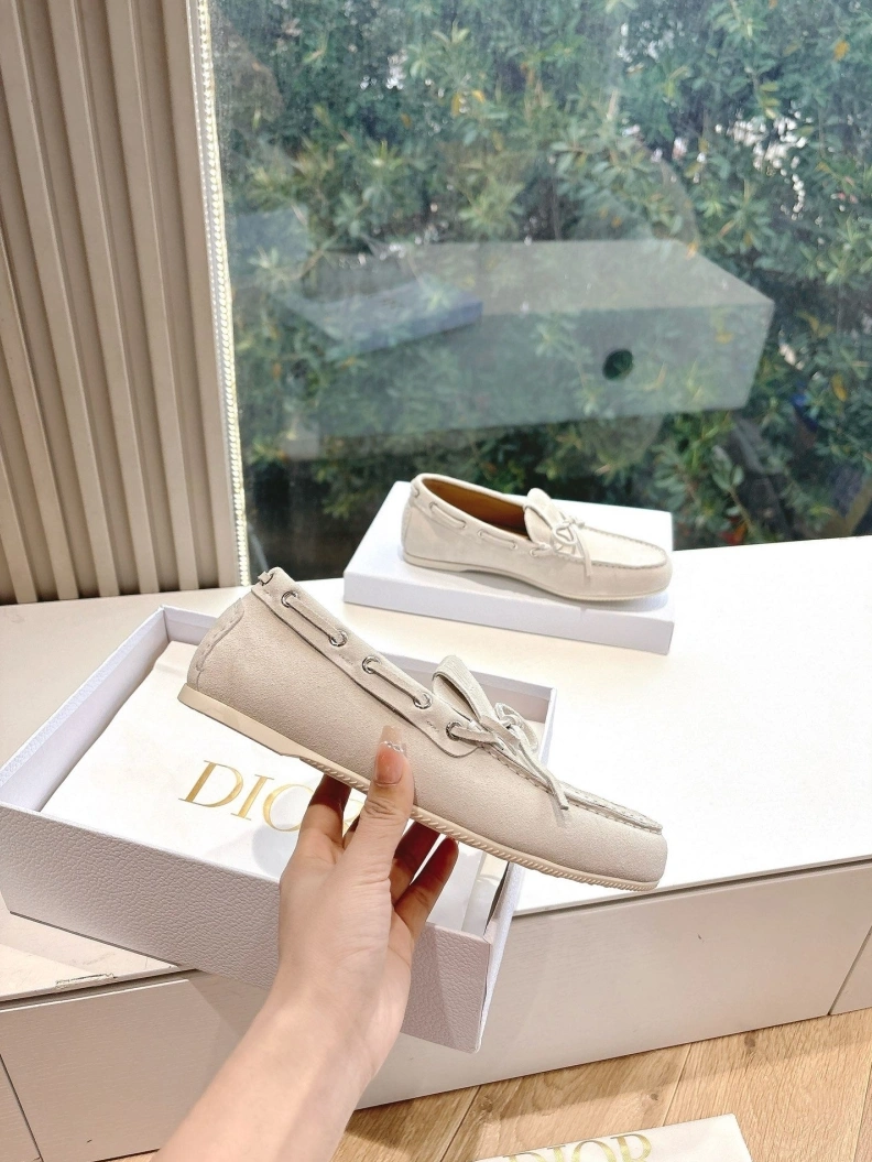 Reliable Chxnxl Leather Shoes 117563