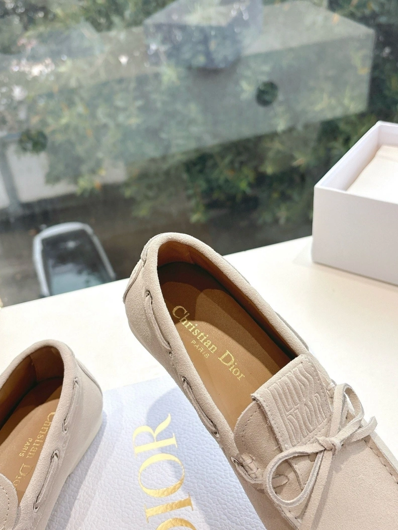 Reliable Chxnxl Leather Shoes 117563