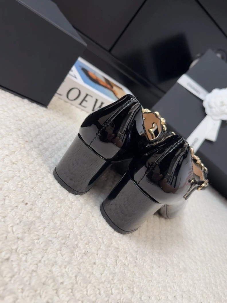 Efficient Chxnxl Flat Shoes 117679