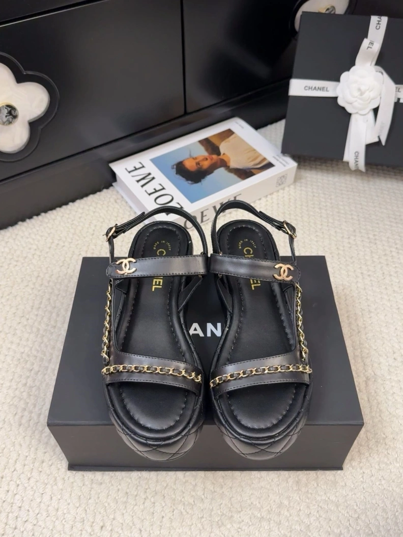 HighQuality Chxnxl Sandals 117503