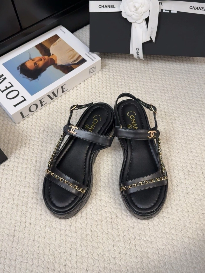 HighQuality Chxnxl Sandals 117503