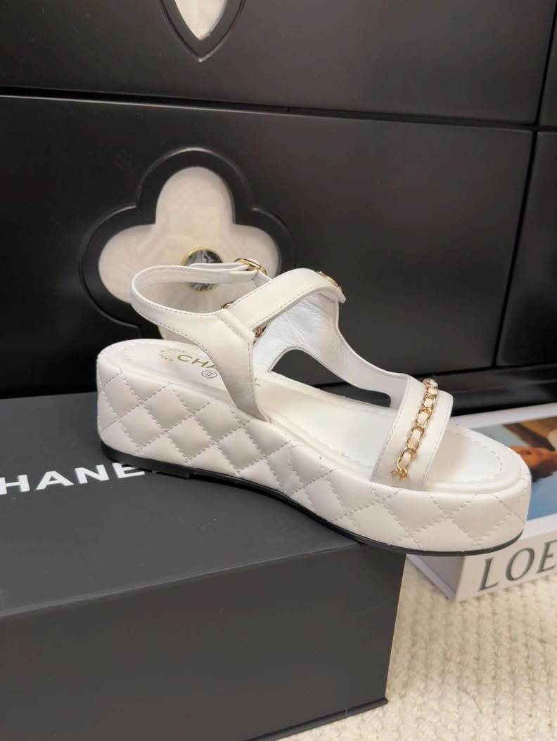 EasyMatch Chxnxl Sandals 117501