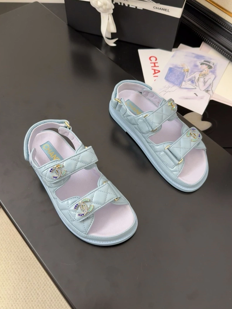 Chxnxl Sandals Bold 117497