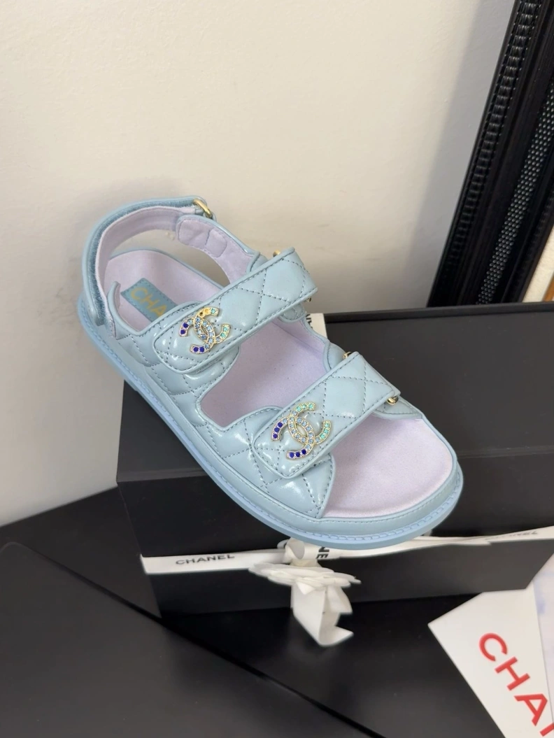 Chxnxl Sandals Bold 117497