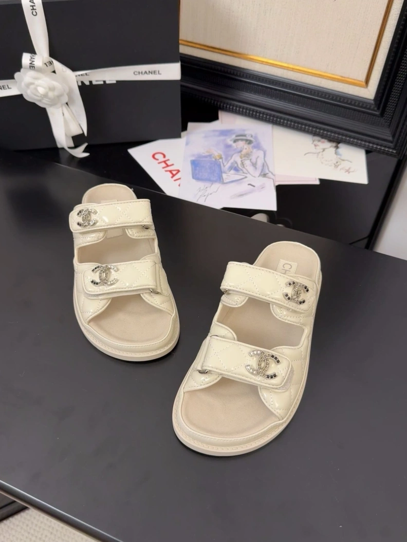 Chxnxl Sandals WellDesigned 117496