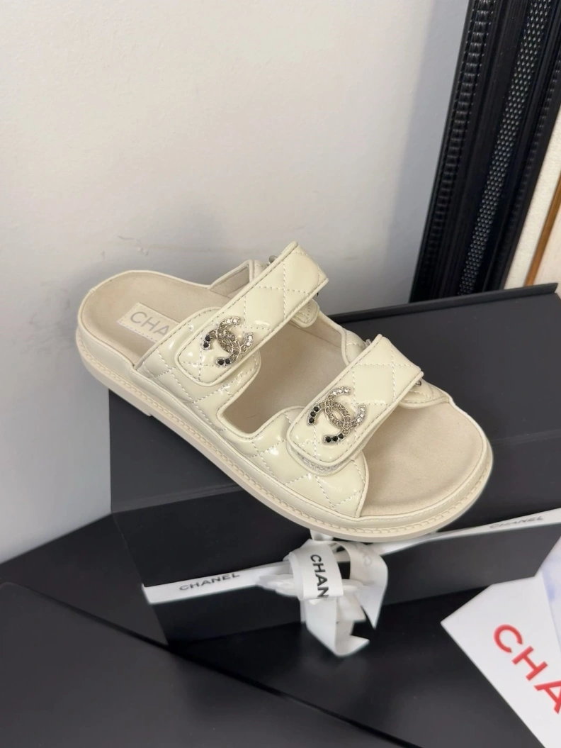 Chxnxl Sandals WellDesigned 117496