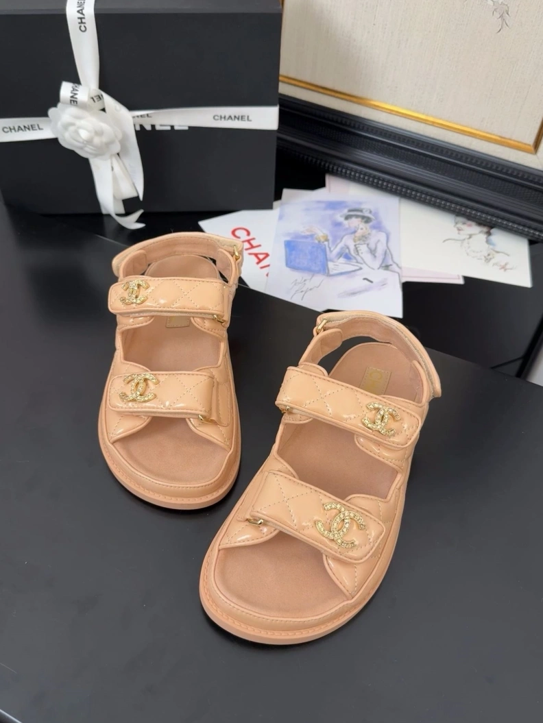 Stylish Chxnxl Sandals 117491