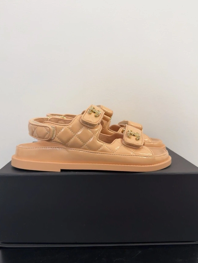 Stylish Chxnxl Sandals 117491