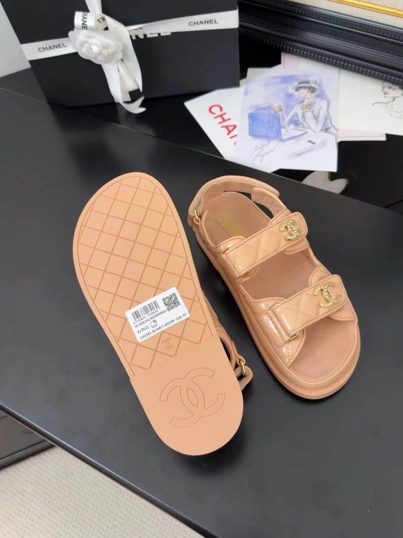 Stylish Chxnxl Sandals 117491