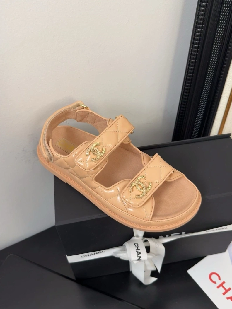Stylish Chxnxl Sandals 117491