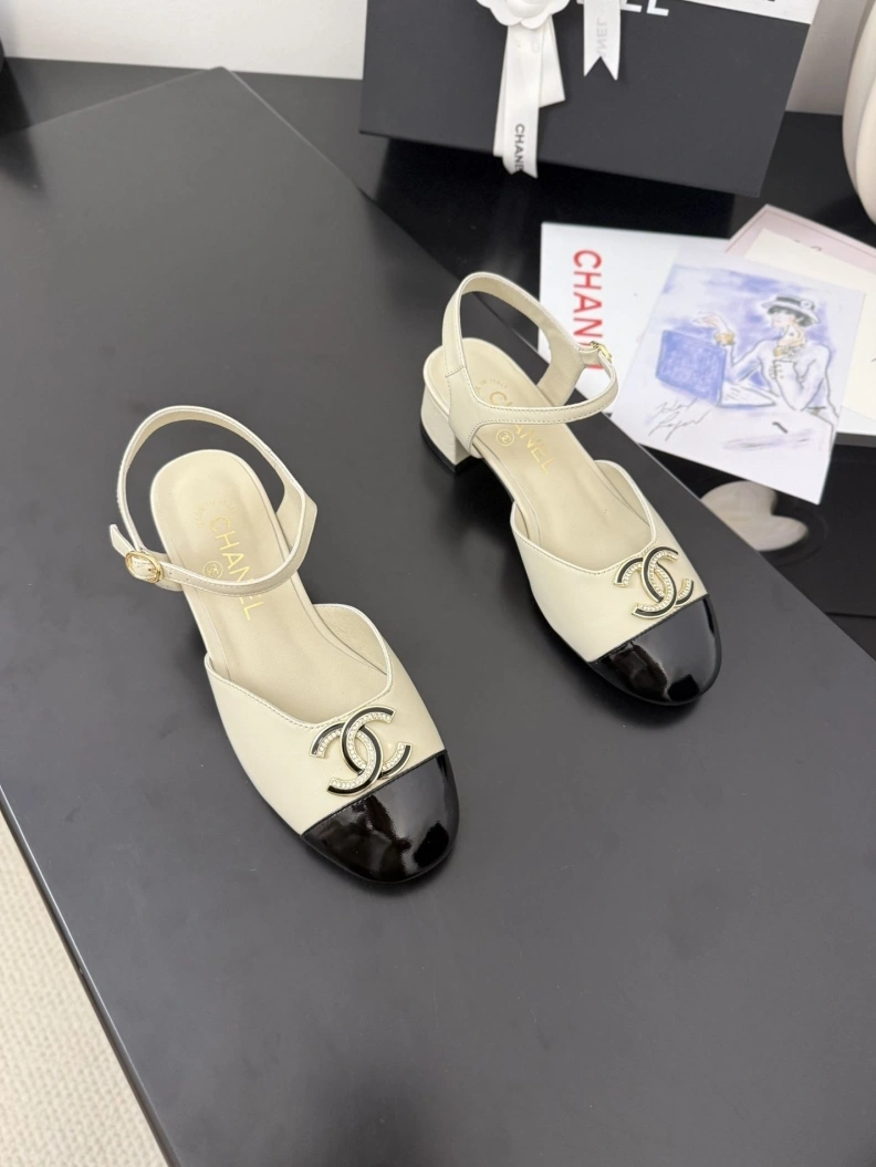 Chxnxl Sandals UrbanStyle 117476