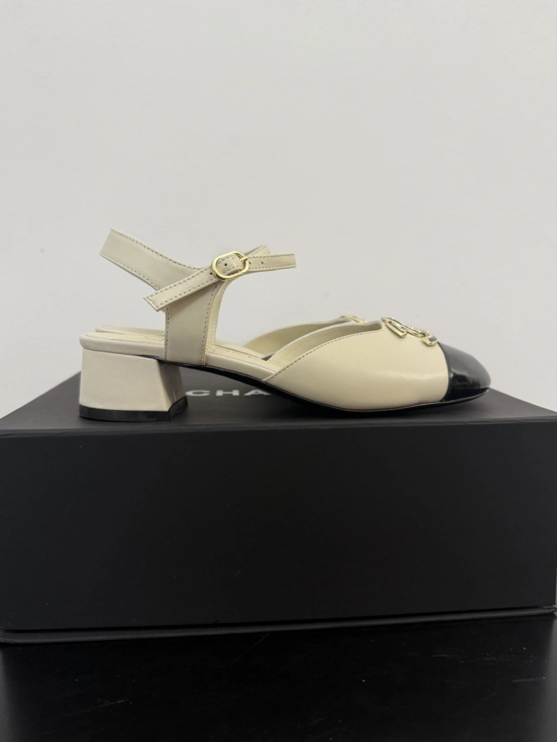 Chxnxl Sandals UrbanStyle 117476