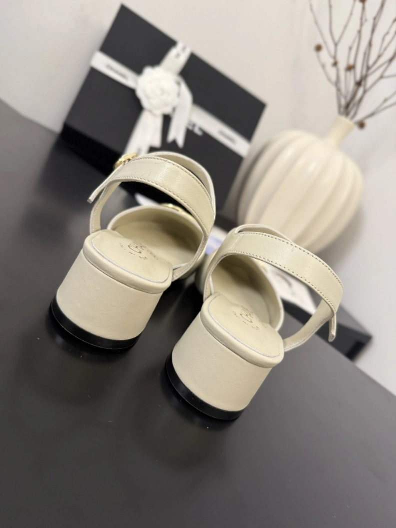 Chxnxl Sandals UrbanStyle 117476