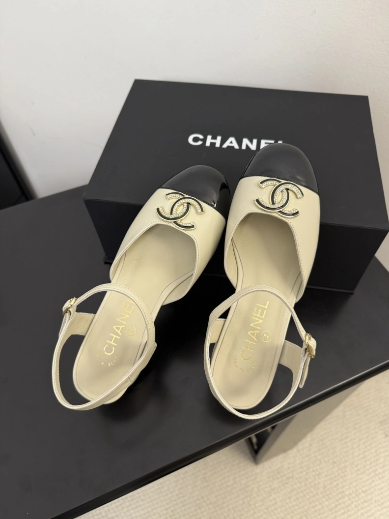 Chxnxl Sandals UrbanStyle 117476