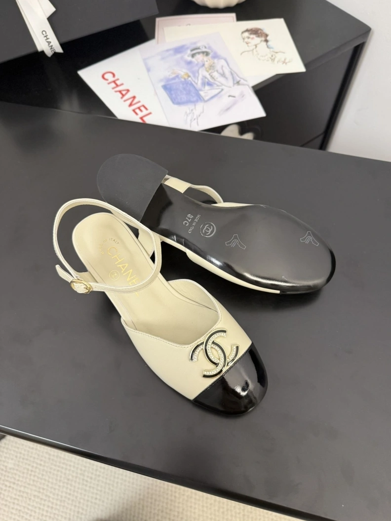 Chxnxl Sandals UrbanStyle 117476