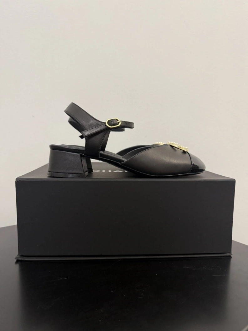 Chxnxl Sandals EasyMatch 117484