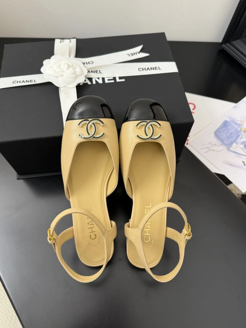 HighQuality Chxnxl Sandals 117474
