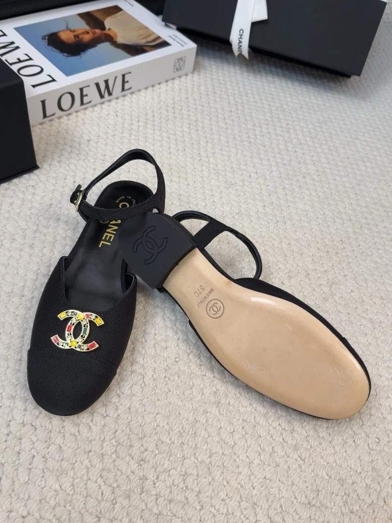 Elegant Chxnxl Sandals 117469