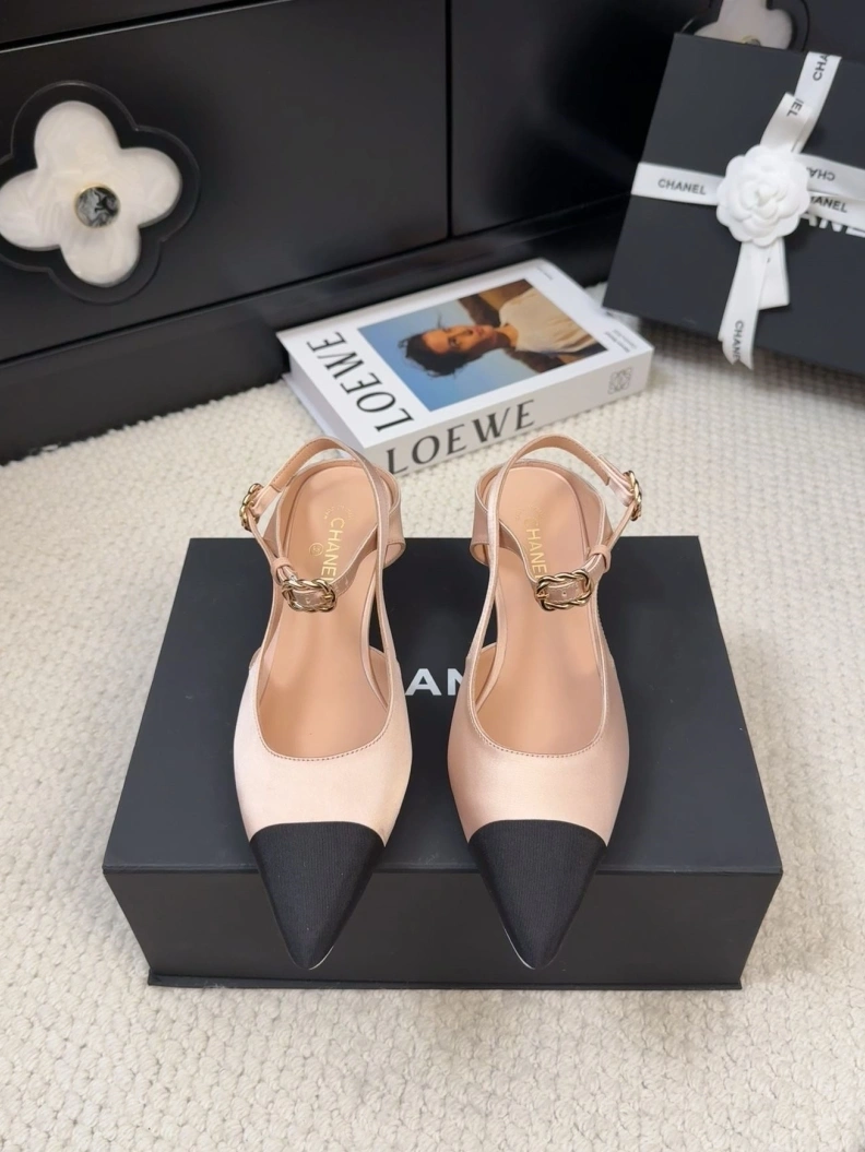 Comfortable Chxnxl Sandals 117467