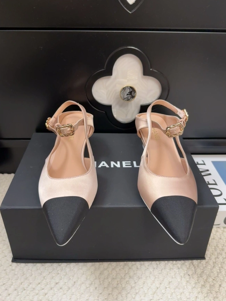 Comfortable Chxnxl Sandals 117467