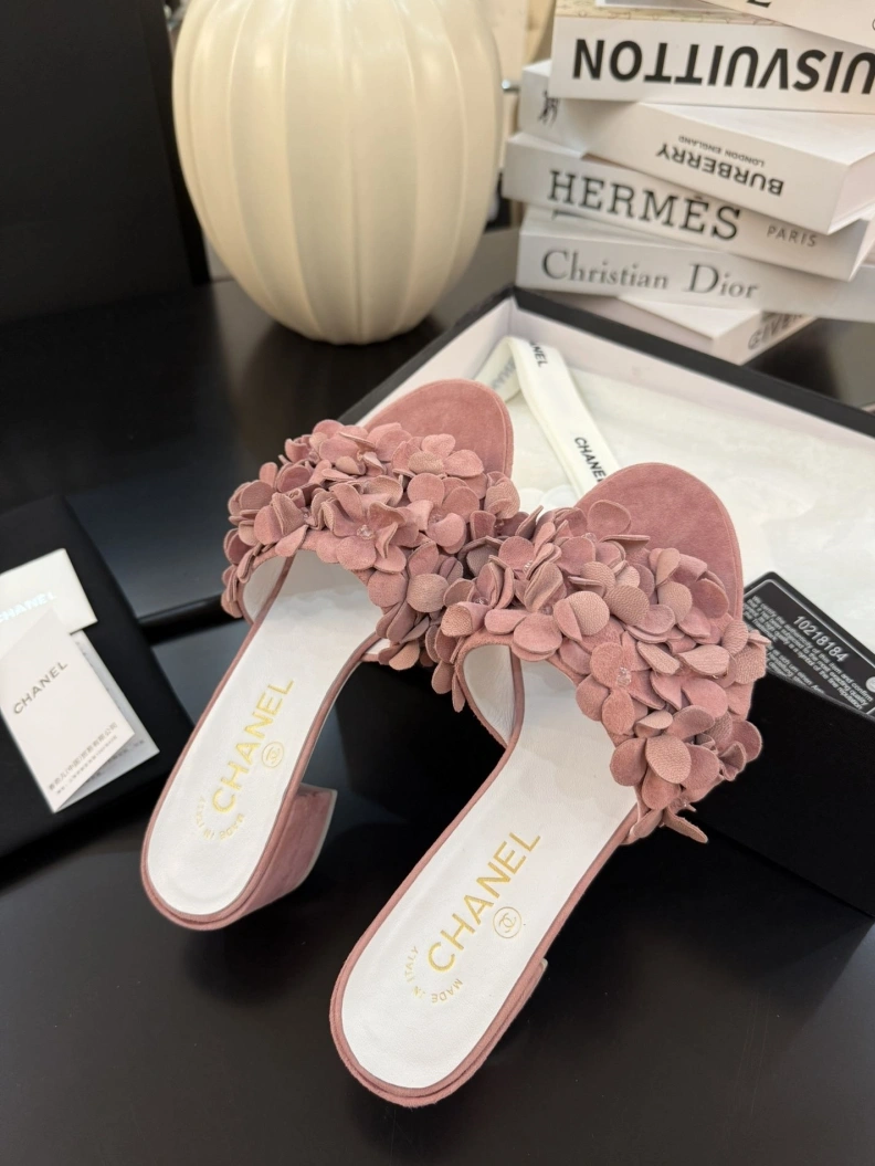 Refined Chxnxl Sandals 117466