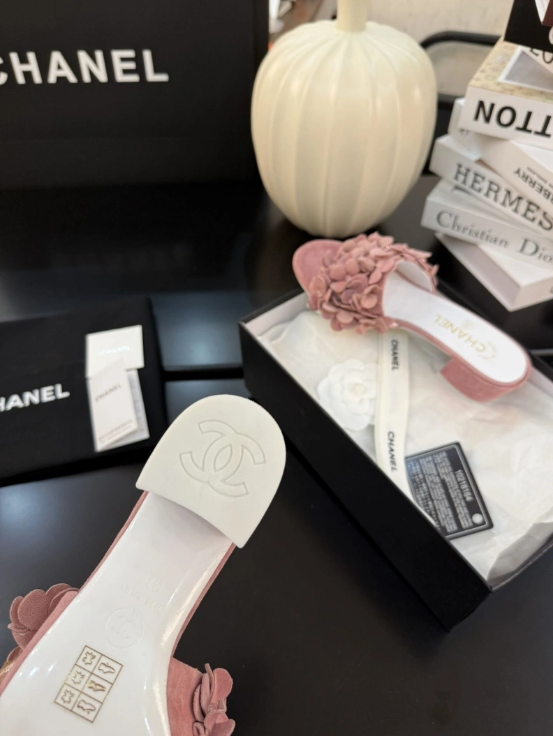 Refined Chxnxl Sandals 117466