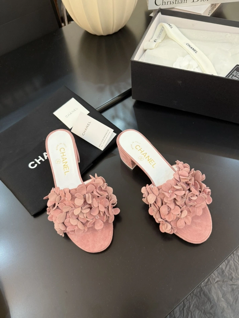 Refined Chxnxl Sandals 117466