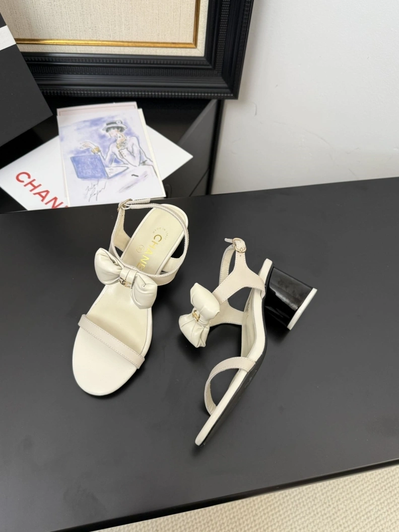 Sophisticated Chxnxl Sandals 117458