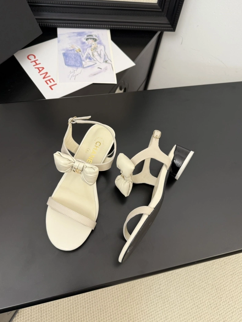 DailyWear Chxnxl Sandals 117456