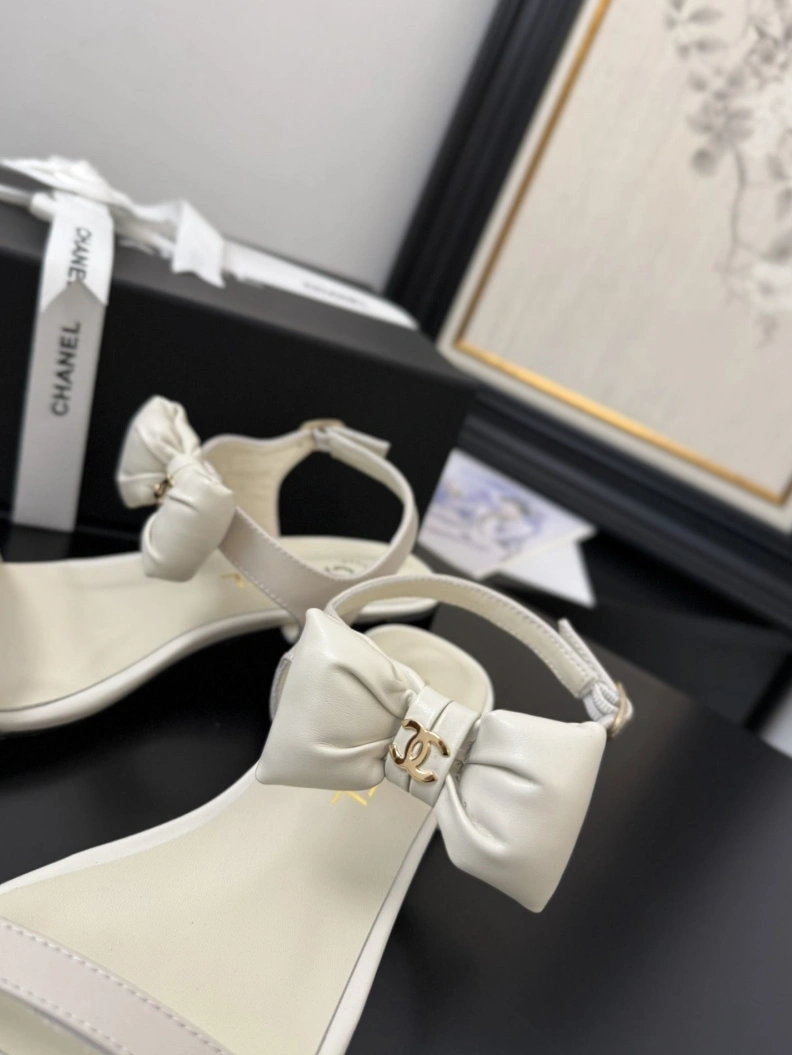 DailyWear Chxnxl Sandals 117456
