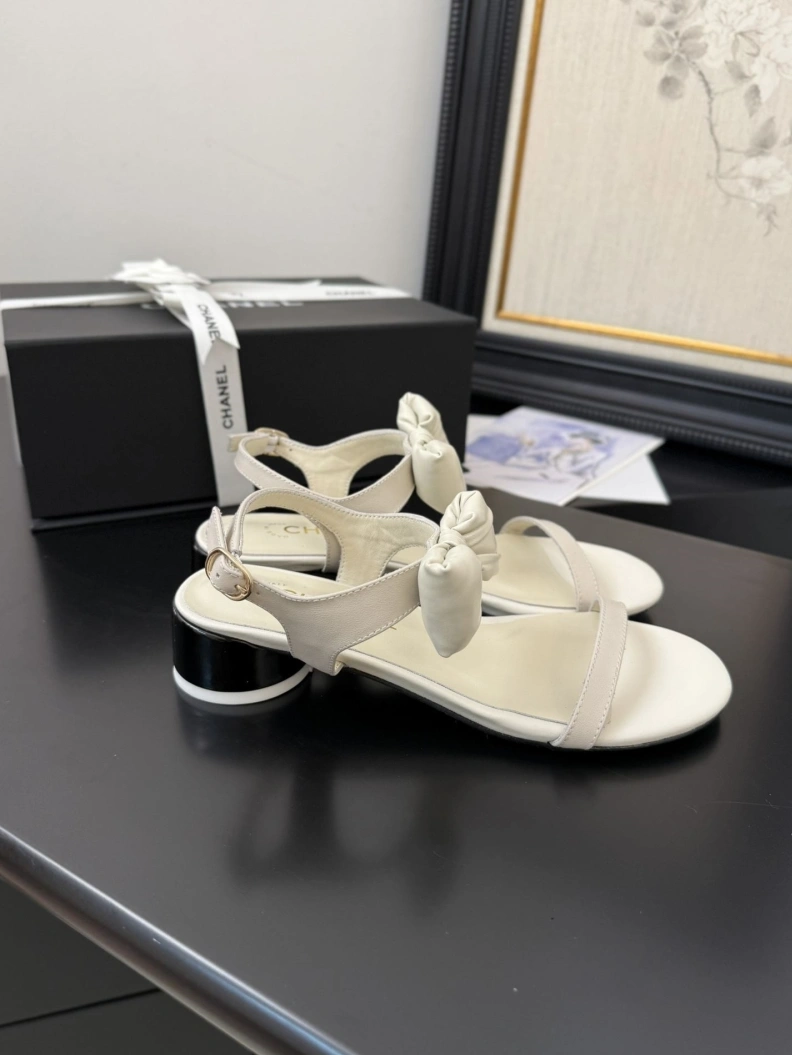 DailyWear Chxnxl Sandals 117456