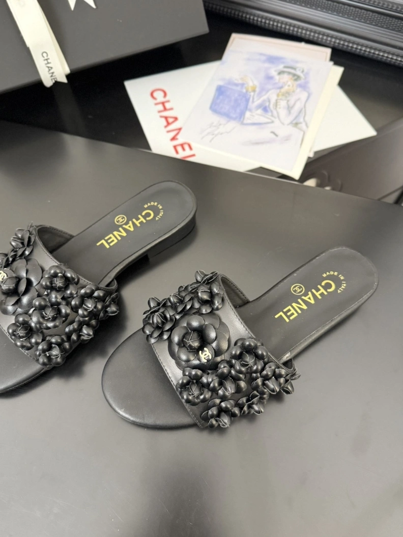 Chxnxl Slippers ModernLook 117110
