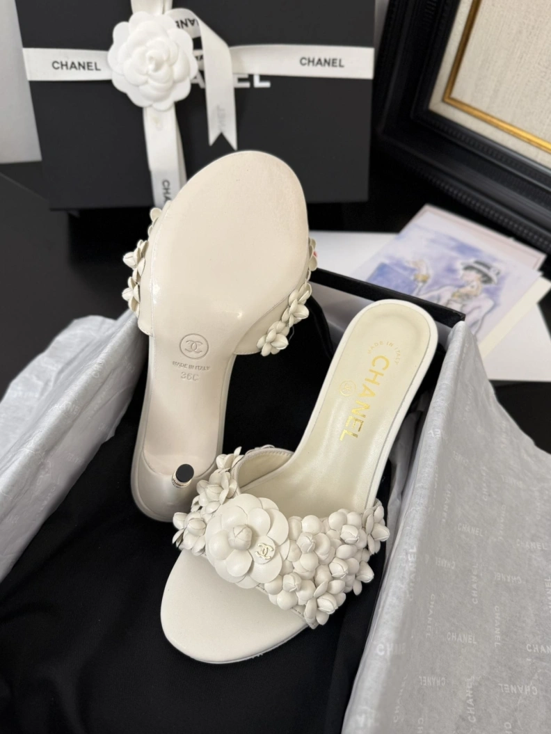 GoAnywhere Chxnxl Sandals 117448