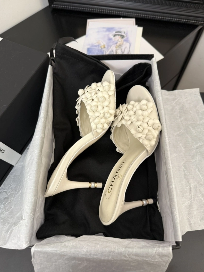 GoAnywhere Chxnxl Sandals 117448