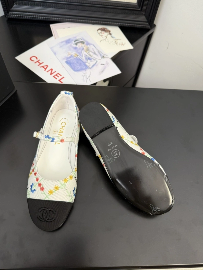 Chxnxl Flat Shoes ModernLook 117650