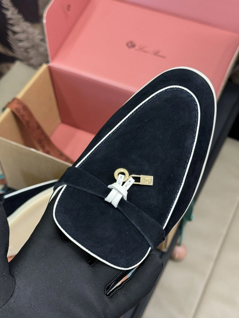 Affordable Othxr Slippers 208269