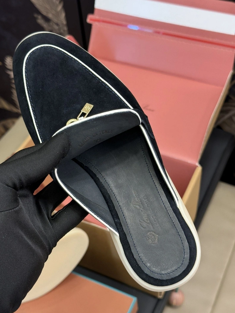 Affordable Othxr Slippers 208269