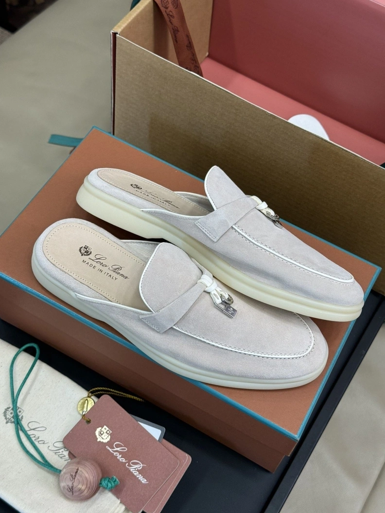 Stylish Othxr Slippers 208264