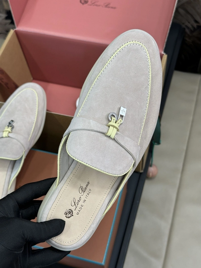 Unique Othxr Slippers 208257